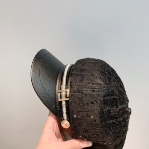 Luxury Womens Hats Fendi FF Logo Beret Cotton Cap Hat in Black A190PP115 AA167010