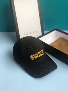Luxury Womens Hats Gucci Guccy GG Supreme Baseball Cap Hat in Black A190PP100 AA167030