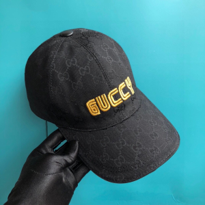 Luxury Womens Hats Gucci Guccy GG Supreme Baseball Cap Hat in Black A190PP100 AA167030