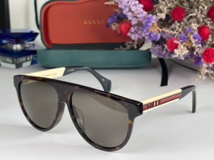 Gucci Luxury Sunglasses GG0462S 