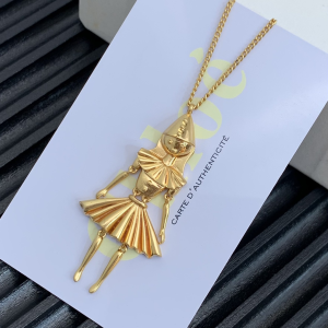 Chloe Necklace Chloe Pendant Necklace Chain Gold Chloe Necklace Chloe Pendant Necklace Chain Gold