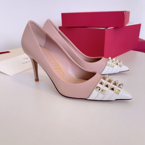 Luxury Womens Shoes Valentino Pump Valentino Garavani Rockstud Alcove Pump in Pink Kidskin 80MM 35 To 42 A151PP460 AA167439 Luxury Womens Shoes Valentino Pump Valentino Garavani Rockstud Alcove Pump in Pink Kidskin 80MM 35 To 42 A151PP460 AA167439