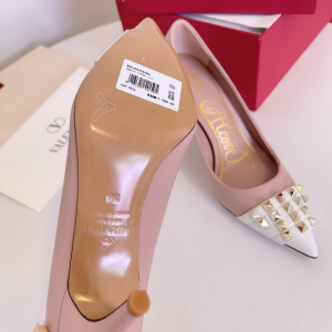 Luxury Womens Shoes Valentino Pump Valentino Garavani Rockstud Alcove Pump in Pink Kidskin 80MM 35 To 42 A151PP460 AA167439 Luxury Womens Shoes Valentino Pump Valentino Garavani Rockstud Alcove Pump in Pink Kidskin 80MM 35 To 42 A151PP460 AA167439
