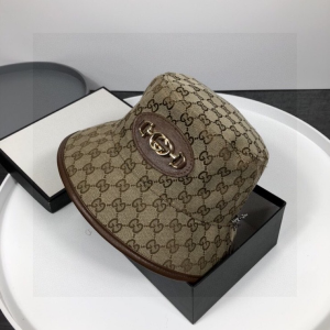 Luxury Womens Hats Gucci Horsebit GG Canvas Bucket Hat in Beige A190PP95 AA167635