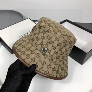 Luxury Womens Hats Gucci Horsebit GG Canvas Bucket Hat in Beige A190PP95 AA167635