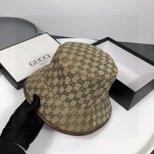 Luxury Womens Hats Gucci Horsebit GG Canvas Bucket Hat in Beige A190PP95 AA167635