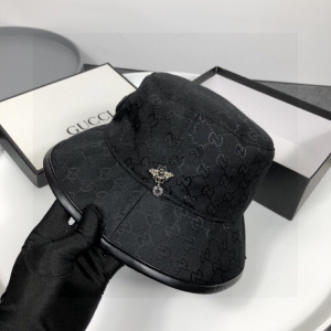 Luxury Womens Hats Gucci Horsebit GG Canvas Bucket Hat in Black A190PP95 AA167634