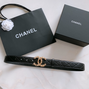 Chanel Vintage CC Logo Leather Belt Black 30MM 
