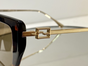 Luxury Womens Sunglasses Fendi Luxury Sunglasses FF40012 A65PP180 AA168425