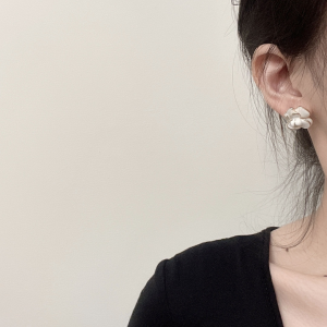 Luxury Womens Jewelry Chanel Earring Chanel White Camellia Earring A152PP100 AA168982