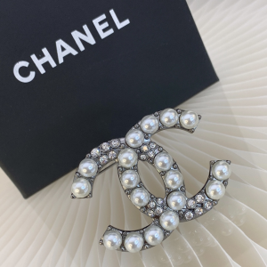 Chanel Brooch Chanel Pearls and Crystals Brooch 