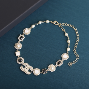 Luxury Womens Jewelry Chanel Necklace Chanel Crystals CC Necklace A152PP180 AA170264