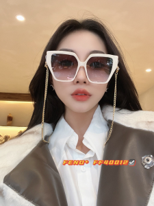 Replica Womens Sunglasses Fendi Luxury Sunglasses FF40012 Cream A182PP150 AA170476