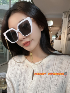Replica Womens Sunglasses Fendi Luxury Sunglasses FF40012 White A182PP150 AA170475