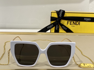 Replica Womens Sunglasses Fendi Luxury Sunglasses FF40012 White A182PP150 AA170475