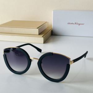 Ferragamo Luxury Sunglasses SF965S 