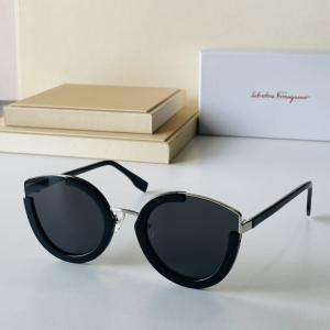Ferragamo Luxury Sunglasses SF965S 