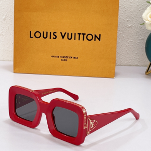 Louis Vuitton Luxury Sunglasses Z1591E Red 