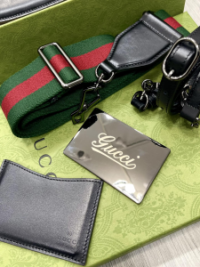 Luxury Womens Handbags Gucci Top Handle Bag Gucci Small Bamboo Tote Shoulder Bag in Black Leather 675797 21x15x7CM A09PP1180 AA170584 Luxury Womens Handbags Gucci Top Handle Bag Gucci Small Bamboo Tote Shoulder Bag in Black Leather 675797 21x15x7CM A09PP1180 AA170584