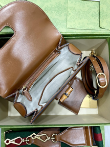 Luxury Womens Handbags Gucci Top Handle Bag Gucci Small Bamboo Tote Shoulder Bag in Brown Leather 675797 21x15x7CM A09PP1180 AA170585 Luxury Womens Handbags Gucci Top Handle Bag Gucci Small Bamboo Tote Shoulder Bag in Brown Leather 675797 21x15x7CM A09PP1180 AA170585