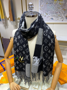 Louis Vuitton Monogram Wave and Damier Silk Cashmere Scarf Black Gray Louis Vuitton Monogram Wave and Damier Silk Cashmere Scarf Black Gray