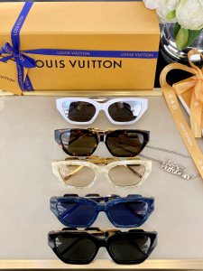 Luxury Womens Sunglasses Louis Vuitton Luxury Sunglasses Z1474 A182PP150 AA171331
