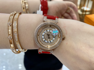 Louis Vuitton Crystals Tambour Spin Time Air Watch Red Leather Strap 34MM Louis Vuitton Crystals Tambour Spin Time Air Watch Red Leather Strap 34MM