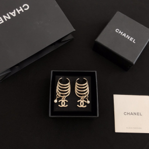 Luxury Womens Jewelry Chanel Earring Chanel Gold CC Earrings A39PP120 AA171556