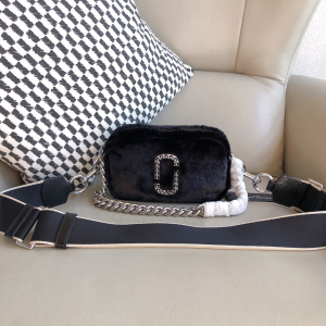 Marc Jacobs Crossbody The Plush Snapshot Faux Fur Crystal Camera Bag Black Marc Jacobs Crossbody The Plush Snapshot Faux Fur Crystal Camera Bag Black