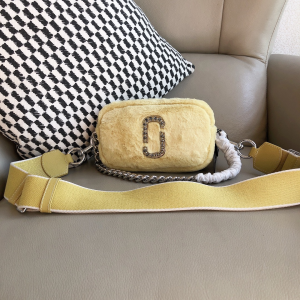 Marc Jacobs Crossbody The Plush Snapshot Faux Fur Crystal Camera Bag Yellow Marc Jacobs Crossbody The Plush Snapshot Faux Fur Crystal Camera Bag Yellow