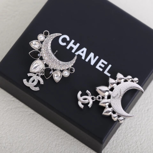 Luxury Womens Jewelry Chanel Earring Chanel Crystals Moon Earring A205PP200 AA172163