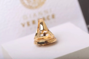 Luxury Womens Jewelry Versace Earring Versace Resin Medusa Ring A205PP130 AA172166