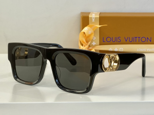 Louis Vuitton Luxury Sunglasses Z1478E 