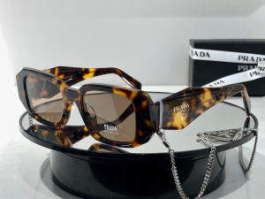 Prada Luxury Sunglasses SPR17WF 