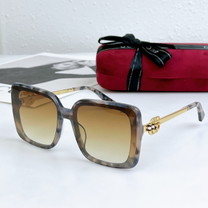 Gucci Luxury Sunglasses White GG1915S 