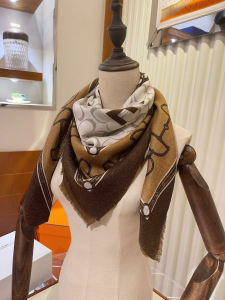 Luxury Womens Scarf Celine Cashmere Silk Scarf in Brown 110x200CM A151PP260 AA173205