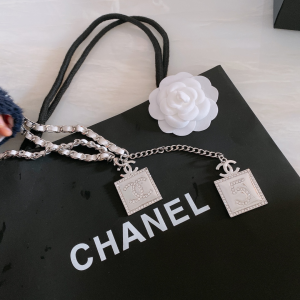 Luxury Womens Belts Chanel 2022 Chain Belt with Crystal CC and No5 A191PP240 AA173541