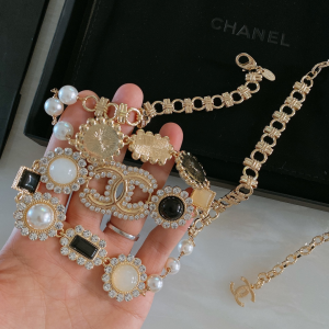 Luxury Womens Belts Chanel 2022 Chain Belt with Crystals CC A191PP280 AA173553