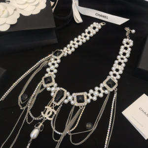 Luxury Womens Jewelry Chanel Necklace Chanel Pearls Tassel Necklace A39PP380 AA173611