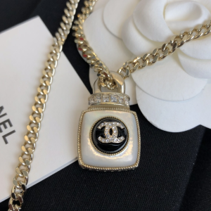 Luxury Womens Jewelry Chanel Necklace Chanel Padlock Chain Necklace A39PP160 AA174182