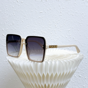 Fendi Luxury Sunglasses FF0506S 