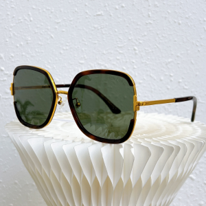 Tom Ford Luxury Sunglasses TF809K 