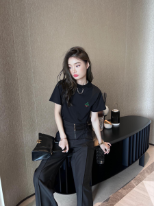 Replica Womens Clothing Louis Vuitton Black Cotton T Shirt in SML A154PP280 AA176523