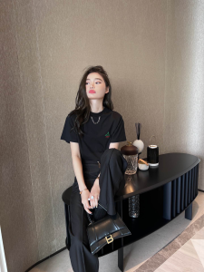 Replica Womens Clothing Louis Vuitton Black Cotton T Shirt in SML A154PP280 AA176523