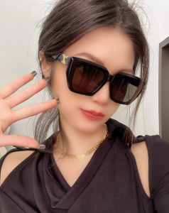 Replica Womens Sunglasses Celine Replica Sunglasses CL4S491 A65PP180 AA176396