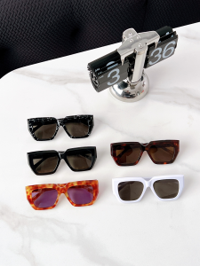 Replica Womens Sunglasses Celine Replica Sunglasses CL4S491 A65PP180 AA176399