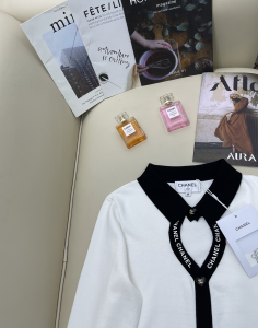 Replica Womens Clothing Chanel White Knitwear Tops SML A40PP580 AA176642