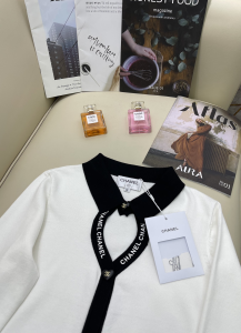 Replica Womens Clothing Chanel White Knitwear Tops SML A40PP580 AA176642