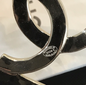 Replica Womens Jewelry Chanel Brooch Chanel Heart CC Logo Brooch A39PP120 AA176638