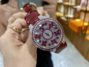 Graff VIP Classic Butterfly Diamonds Watch Red Leather 38MM Graff VIP Classic Butterfly Diamonds Watch Red Leather 38MM